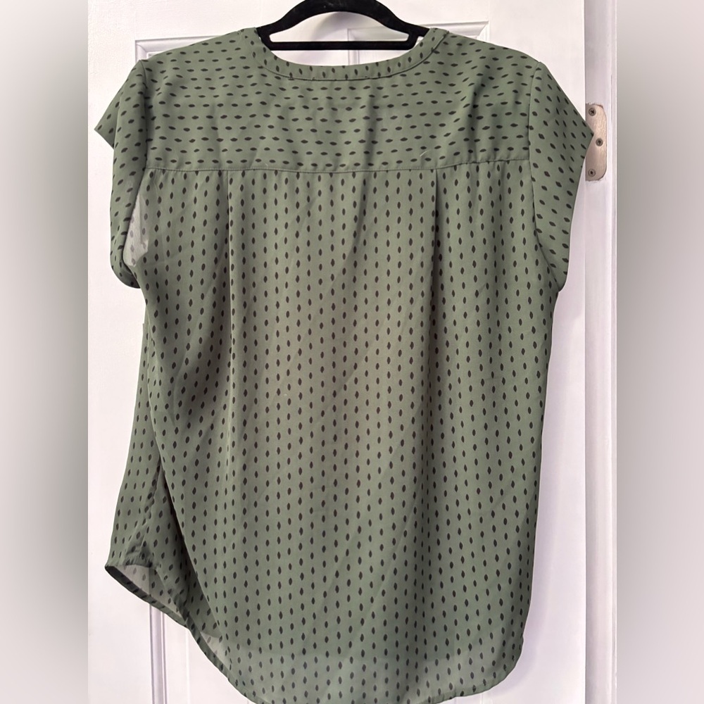 Monday Fun short sleeve blouse size L - Picture 3 of 5